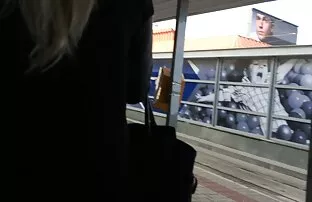 XXX میناکس لاغر روی خروس بزرگ پسر چشمک زد سكس محلات مخفي