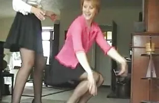 XXX پسر روسی السباك مخفي پیشنهاد کرد دختر از آن لذت ببرید