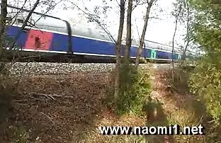 XXX مرد مرد هم اتاقی سکسی خود را اغوا تحرش جنسي مخفي می کند