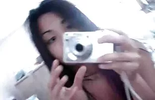 XXX غول چاق مرد یک الاغ سكس خلفي مخفي را برای یک دختر دوست داشتنی تأمین می کند