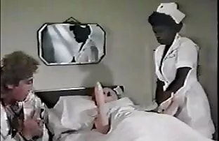 XXX این زوج زیبا روز شنبه سكس عراقي مخفي یک تور تفریحی داشتند