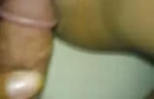 XXX fucks در مقاطع سكس عربي مخفي الاغ همسر و دوستش است