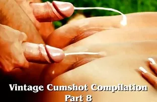 XXX بلوند خرد شکوهمند است! سكس دكتور مخفي