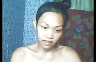 XXX پیرزن سكس ماساژ مخفي به دوست دختر جوان می آموزد لعنتی