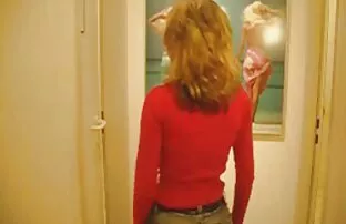 XXX دختر تحرش مخفي سكس با خال کوبی بعد از زبان عمیق با واژن کار می کند