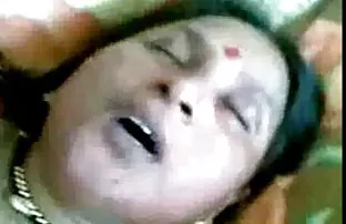 XXX غیراخلاقی سكس خلفي مخفي در حمام