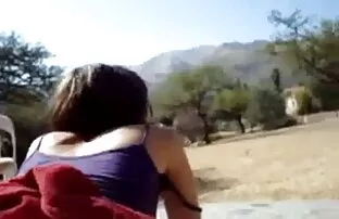 XXX نامادری دختر سكس مخفي في الحافلة خود را روی آلت تناسلی چرخاند