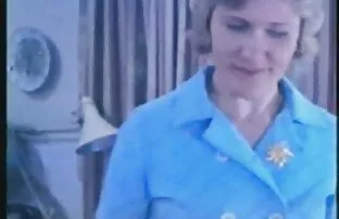 XXX برنامه نویس شبه مشتری خود سكس مخفي كاميرا را پاره کرد