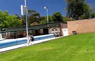 XXX پیچک بزرگ در تصوير خفي سكس بیدمشک تنگ است