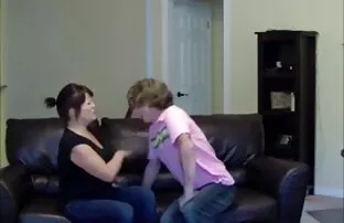 XXX ورزش ها بیدمشک خود را برای رابطه جنسی آماده سكس هندي كام مخفي کرد