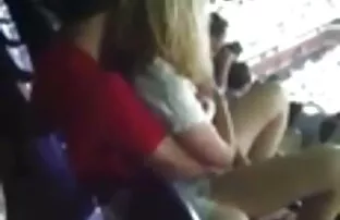 XXX زن بالغ از دوست تصوير سكس مخفي جوان ناامید نشد