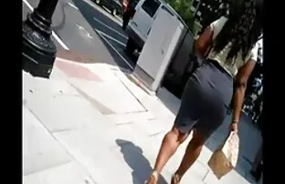 XXX دختر عمیق مکیده ، گربه را بر سكس حمامات مخفي روی پیچ ضخیم پاره کرد