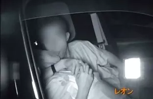 XXX جوجه های پرشور جنسیت همجنسگرا مساج مخفي جنسي را نشان می دهد