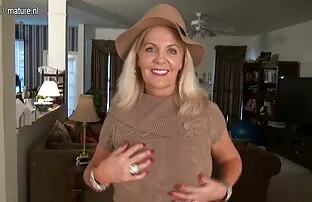 XXX با آسیایی سكس مخفي منزل شلوغ