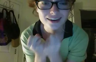 XXX ملات داغ سكس دكتور مخفي لعنتی و از اسپرم لذت برد