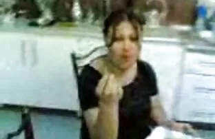 XXX یک بلوند در مقابل دوربینش به صورت همسایه تسلیم سكس كام مخفي عربي شد