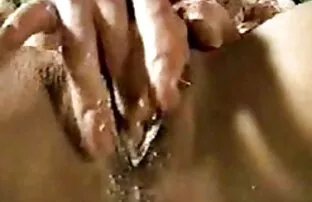 XXX دختر روسی گربه مودار خود را افلام سكس تصوير مخفي در مقابل دوست پسرش خنک کرد