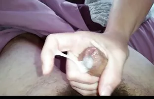 XXX از جنس عراقي مخفي زیبایی واژن تنگ به خودارضایی پسران کمک کرده است