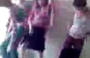 XXX زن سیاه در ماشین و در خانه لعنتی سكس مخفي في المطبخ