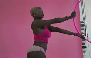 XXX اولین بار در پورنو نیست جنس تصوير مخفي