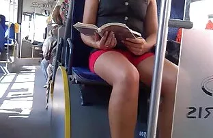 XXX چهار دانش آموز و عیاشی با معلم خود بسیار سرد سكس اردني مخفي هستند